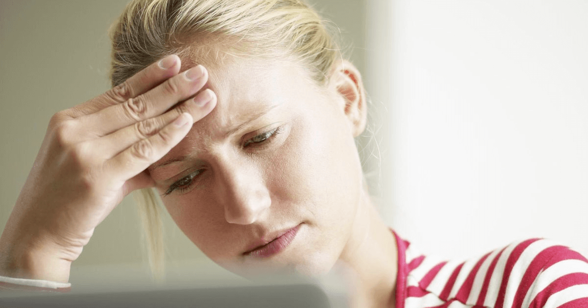 Причины частых головных болей у женщин: основные факторы и способы предотвращения